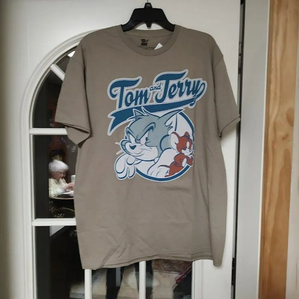 New Tom & Jerry Dark Tan Shirt Size Adult L